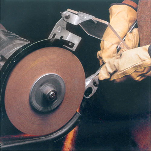 Meules d'abrasion & de polissage Scotch-brite, 6" dia. x 1" la, Arbre 1", Oxyde d'aluminium Rock Safety Industrial Ltd