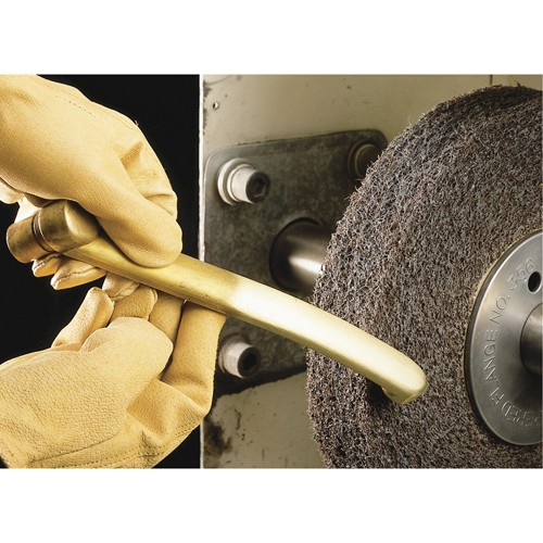 Meules de finition Scotch-Brite, 6" x 1", Arbre de 1" Rock Safety Industrial Ltd