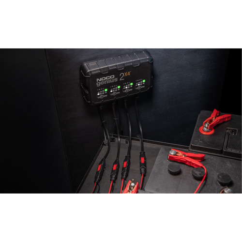 Chargeur de batterie 4 sorties de 8 A Genius 2X4 Rock Safety Industrial Ltd