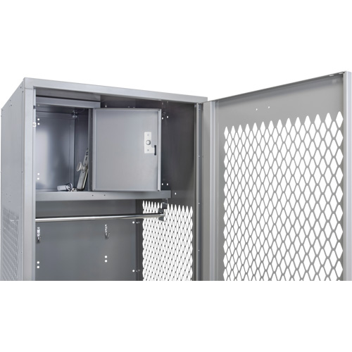 Casier pour &eacute;quipement avec porte, Acier, 24" la x 24" p x 72" h, Gris Rock Safety Industrial Ltd