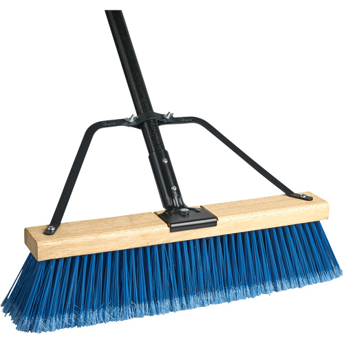 Balai-brosse &agrave; manche renforc&eacute; Ryno, 36", Fin, Soies PVC Rock Safety Industrial Ltd