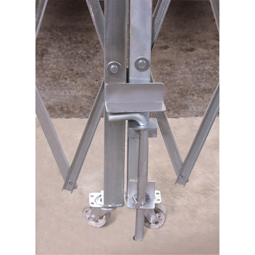 Barri&egrave;res de s&eacute;curit&eacute; galvanis&eacute;es repliables, Repliable double fixe, 16' lo x 6' h d&eacute;ploy&eacute; Rock Safety Industrial Ltd