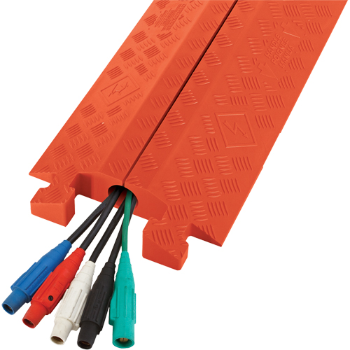 Protecteur de c&acirc;bles Linebacker pour usage g&eacute;n&eacute;ral, 36" lo x 14,25" la x 3" h Rock Safety Industrial Ltd
