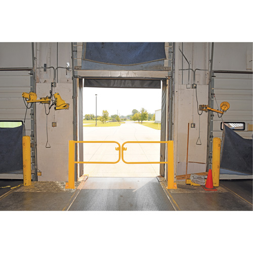 Swivel Dock Gate, 42-1/16" H x 113" W Rock Safety Industrial Ltd