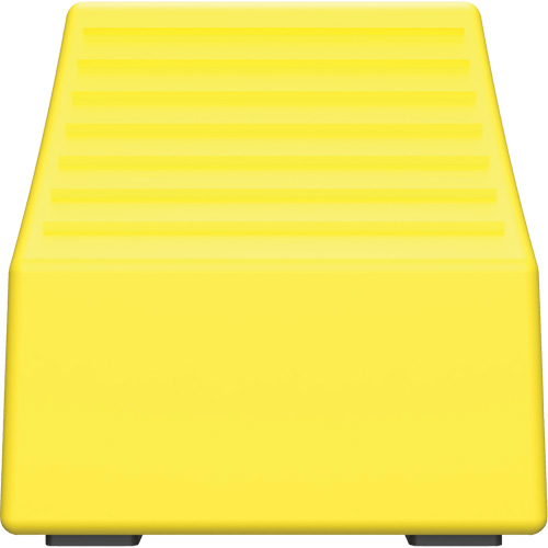 Cale de roue ultra-robuste pour l'exploitation mini&egrave;re Checkers Safety, PEHD, Jaune, 14-1/2" la x 17-1/2" p x 16" h Rock Safety Industrial Ltd