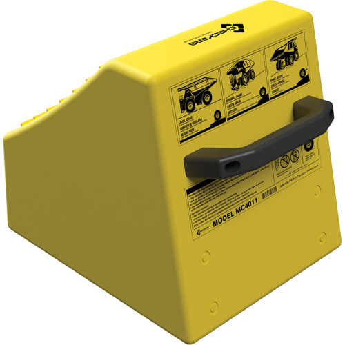 Cale de roue ultra-robuste pour l'exploitation mini&egrave;re Checkers Safety sans support, PEHD, Jaune, 14-1/2" la x 17-1/2" p x 16" h Rock Safety Industrial Ltd
