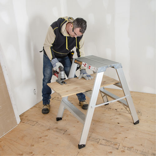 Poste de travail chevalet de sciage portatif, Cadre Aluminium, 12-1/4" p x 36" h Rock Safety Industrial Ltd