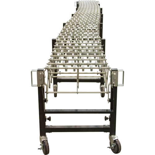 Convoyeur extensible, 18" la x 12' lo, Capacit&eacute; de 200 lb par pi lin. Rock Safety Industrial Ltd