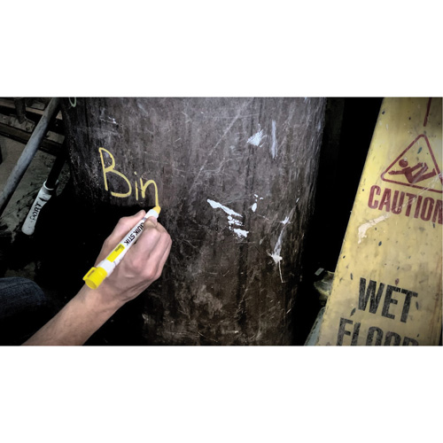 Quik Stik&reg; Twist-Up Paint Markers, Liquid, Red Rock Safety Industrial Ltd