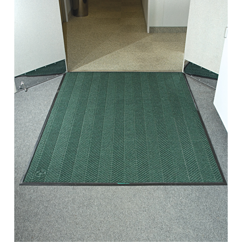 Waterhog&reg; Eco Elite Matting, Wiper/Scraper, 3' x 5' x 3/8", Southern Pine Rock Safety Industrial Ltd