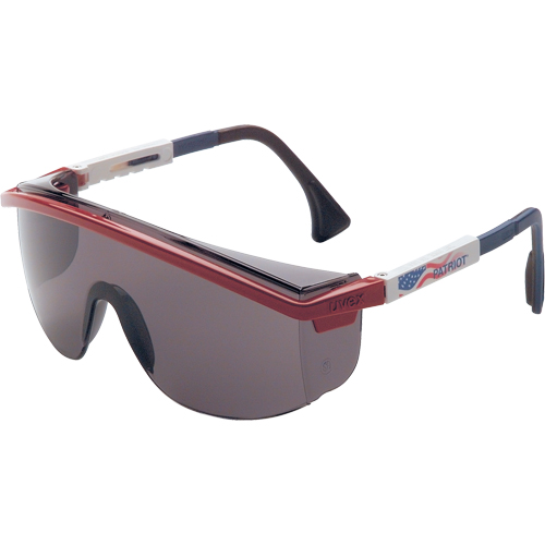 Lunettes de s&eacute;curit&eacute; antibu&eacute;es Uvex Astrospec 3000 Uvextreme avec monture Patriot, Lentille Grise/fum&eacute;e, Antibu&eacute;e/Anti-&eacute;gratignures, ANSI Z87+/R&eacute;pond ou surpasse la norme CSA Z94.3 Rock Safety Industrial Ltd