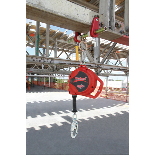 Cordage de s&eacute;curit&eacute; autor&eacute;tractable Rebel, 33', Acier galvanis&eacute;, Pivotant Rock Safety Industrial Ltd