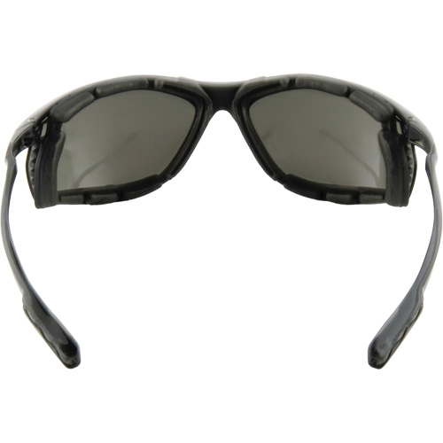 Lunettes de s&eacute;curit&eacute; avec joint en mousse Virtua, Lentille Grise/fum&eacute;e, Antibu&eacute;e, ANSI Z87+/R&eacute;pond ou surpasse la norme CSA Z94.3 Rock Safety Industrial Ltd
