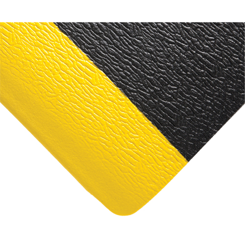 Tapis Deluxe Soft Step No 444, Rugueux, 2' x 10' x 5/8", Noir/Jaune, &eacute;ponge en PVC Rock Safety Industrial Ltd