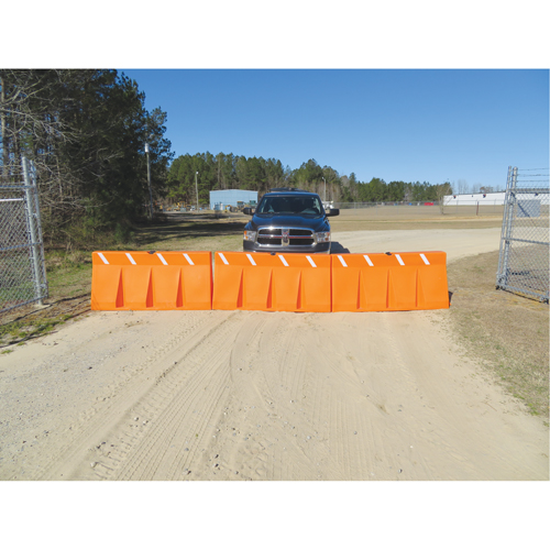 Traffic Barriers, Water-Filled, 62.25" L x 24" H, Orange Rock Safety Industrial Ltd