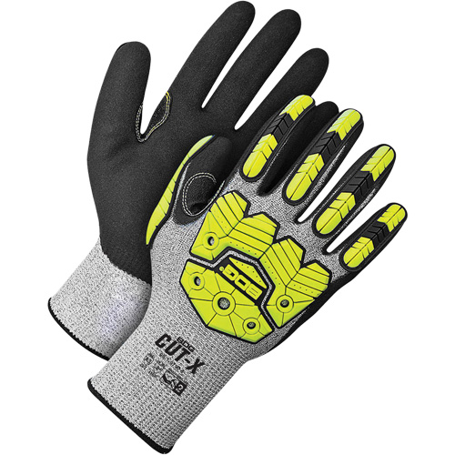 Gants enduits en tricot synth&eacute;tique, Taille 6/T-petit, Calibre 13, Rev&ecirc;tement Mousse de nitrile, Enveloppe en PEHP, EN 388 niveau 5 Rock Safety Industrial Ltd
