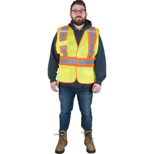 Veste d'arpenteur r&eacute;sistante aux flammes, Jaune lime haute visibilit&eacute;, Moyen, Polyester Rock Safety Industrial Ltd