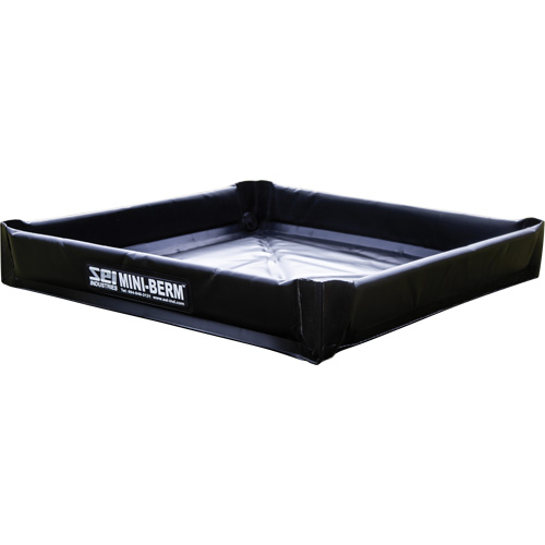 Berme de confinement robuste Mini Berm avec Chem-Shield de 30 oz, Capacit&eacute; 9 gal. US, 2' la x 2' lo x 4" h Rock Safety Industrial Ltd
