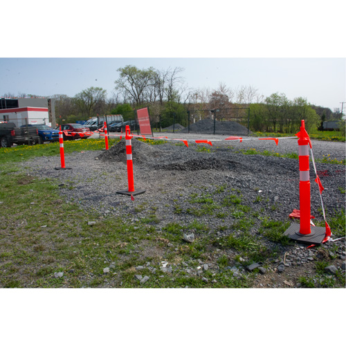 Poteau d&eacute;lin&eacute;ateur de qualit&eacute; sup&eacute;rieure, 42" h, Orange Rock Safety Industrial Ltd