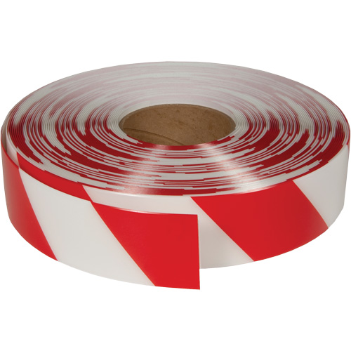 Ruban de marquage tr&egrave;s r&eacute;sistant pour plancher ArmorStripe, 2" x 100', PVC, Rouge et blanc Rock Safety Industrial Ltd