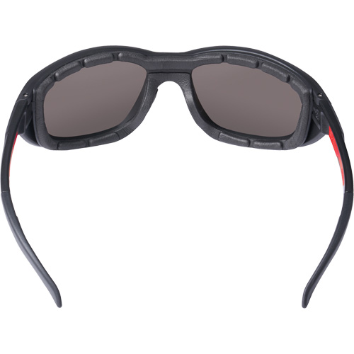 Lunettes de s&eacute;curit&eacute; performantes avec joint, Lentille Noir, Polaris&eacute;, R&eacute;pond ou surpasse la norme CSA Z94.3 Rock Safety Industrial Ltd