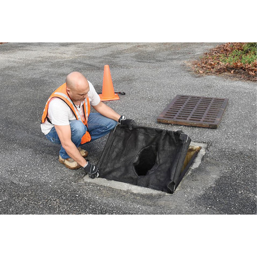 Bac de r&eacute;tention carr&eacute; Ultra-Drain Guard avec orifice de trop-plein, Huile & s&eacute;diments, 16" - 28" lo x 20" - 36" la Rock Safety Industrial Ltd