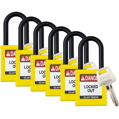 Cadenas de verrouillage Velocity, Jaune, Cl&eacute;s identiques, Nylon, Largeur de 1-1/2" Rock Safety Industrial Ltd