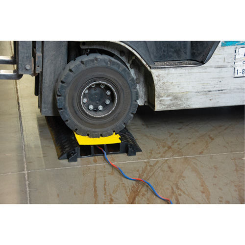 Polyurethane Cable Protector, 3 Channels, 35.43" L x 19.69" W x 3" H Rock Safety Industrial Ltd