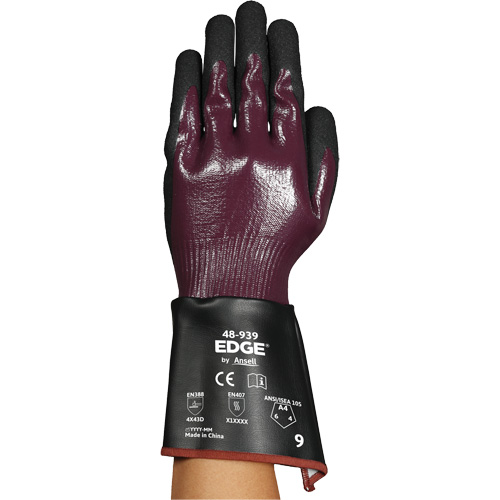 Gants &agrave; manchette 48-939 EDGE, Taille 6, Calibre 13, Rev&ecirc;tement Nitrile, Enveloppe en Polyester/PEHP/Spandex, ASTM ANSI niveau A4 Rock Safety Industrial Ltd