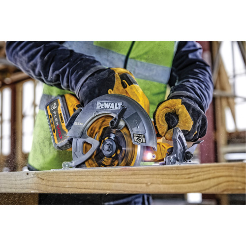 Ensemble scie circulaire sans fil Flexvolt Max** avec frein &eacute;lectrique, 7-1/4", 60 V Rock Safety Industrial Ltd