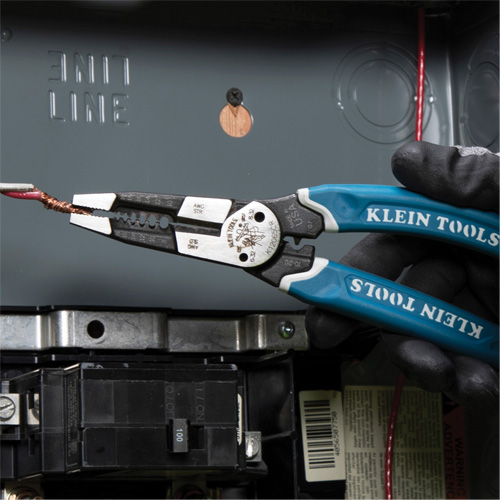 Outil polyvalent Klein-Kurve pour d&eacute;nuder, couper et sertir les fils, 8-1/4" lo, 8 - 20 AWG Rock Safety Industrial Ltd
