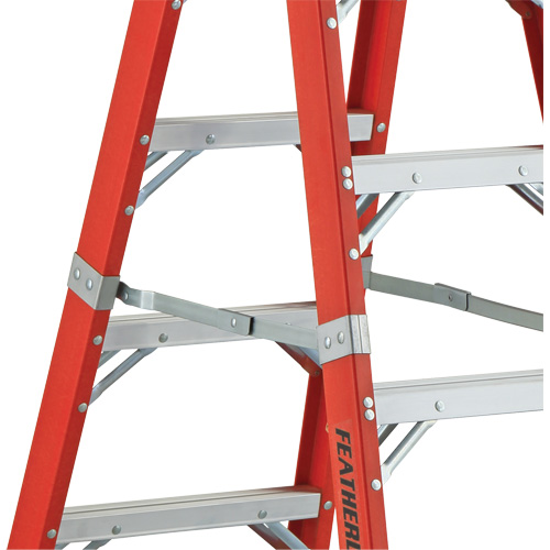 6600 AA Series Industrial Extra Heavy-Duty 2-Way Stepladders, Fibreglass, 375 lbs. Capacity, 4' Rock Safety Industrial Ltd