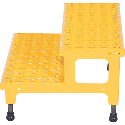 Plate-forme ajustable Step-Mate, 2 marche(s), 23-13/16" la x 22-7/8" lo x 15-1/4" h, Capacit&eacute; 500 lb Rock Safety Industrial Ltd