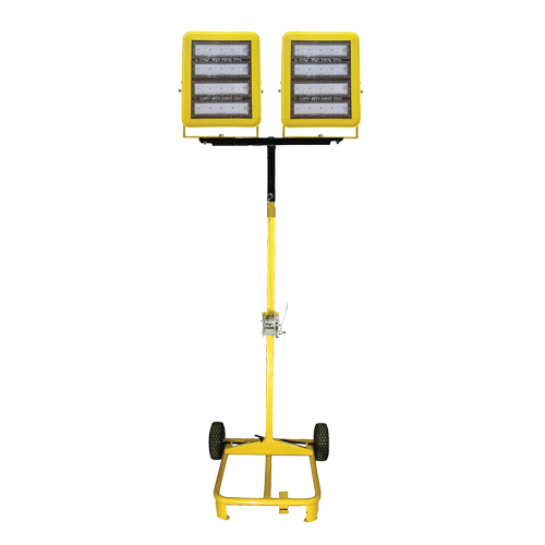 Chariot d'&eacute;clairage &agrave; deux t&ecirc;tes avec treuil, DEL, 400 W, 60 000 lumens, Boîtier en Aluminium Rock Safety Industrial Ltd