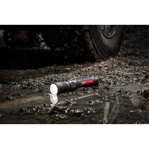 Lampe de poche 1100L &agrave; mise au point par torsion, DEL, 1100 lumens, Piles Rechargeable Rock Safety Industrial Ltd