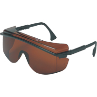 Lunettes de s&eacute;curit&eacute; Uvex Astrospec OTG 3001, Lentille Grise/fum&eacute;e, Anti-&eacute;gratignures, ANSI Z87+/R&eacute;pond ou surpasse la norme CSA Z94.3 Rock Safety Industrial Ltd
