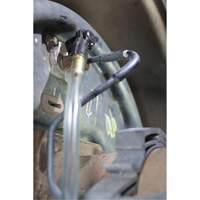 Trousse de purge de freins par aspiration Rock Safety Industrial Ltd