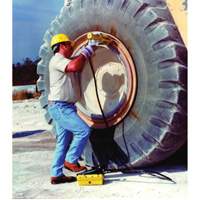 Ensemble de brise-talon pour pneus g&eacute;ants/&eacute;quipement de terrassement avec pompe hydraulique de 1/2 gallon Rock Safety Industrial Ltd