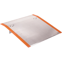 Plaques d'acc&egrave;s en aluminium, Capacit&eacute; de charge 1700 lb, 48" lo x 36" la x 9" h Rock Safety Industrial Ltd