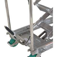 Manual Hydraulic Scissor Lift Table, 36-1/4" L x 19-3/8" W, Stainless Steel, 600 lbs. Capacity Rock Safety Industrial Ltd