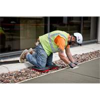 Tapis repose-genoux Packout, 18,7" lo x 13,7" la, 2,2" &eacute;pais Rock Safety Industrial Ltd