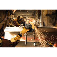 Meuleuse &agrave; angle avec interrupteur &agrave; g&acirc;chette, 6", 120 V, 13 A, 9000 Tr/min Rock Safety Industrial Ltd