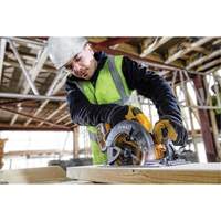 Ensemble de scie circulaire sans balai Flexvolt Max avec frein &eacute;lectrique, 7-1/4", 60 V Rock Safety Industrial Ltd