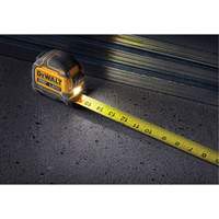 Ruban &agrave; mesurer &agrave; lampe DEL TOUGHSERIES, 25' Rock Safety Industrial Ltd