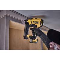XR&reg; Cordless 18Ga Brad Nailer, 20 V, Lithium-Ion Rock Safety Industrial Ltd